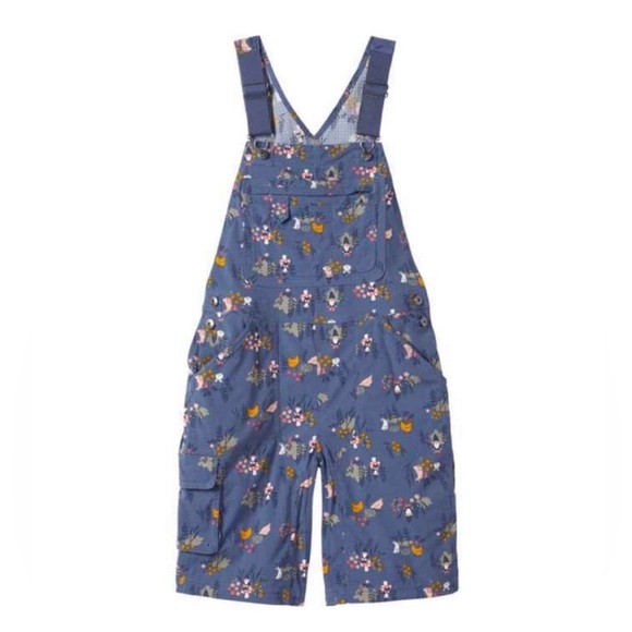 Duluth Trading Co Pants - Duluth heirloom gardening short overalls in garden gnome print